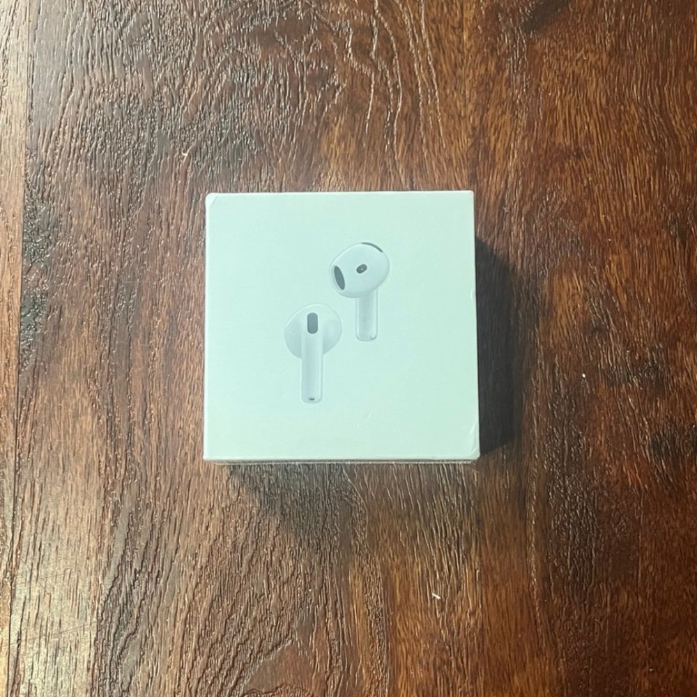 Apple AirPods 4 (Active Noise Cancellation)